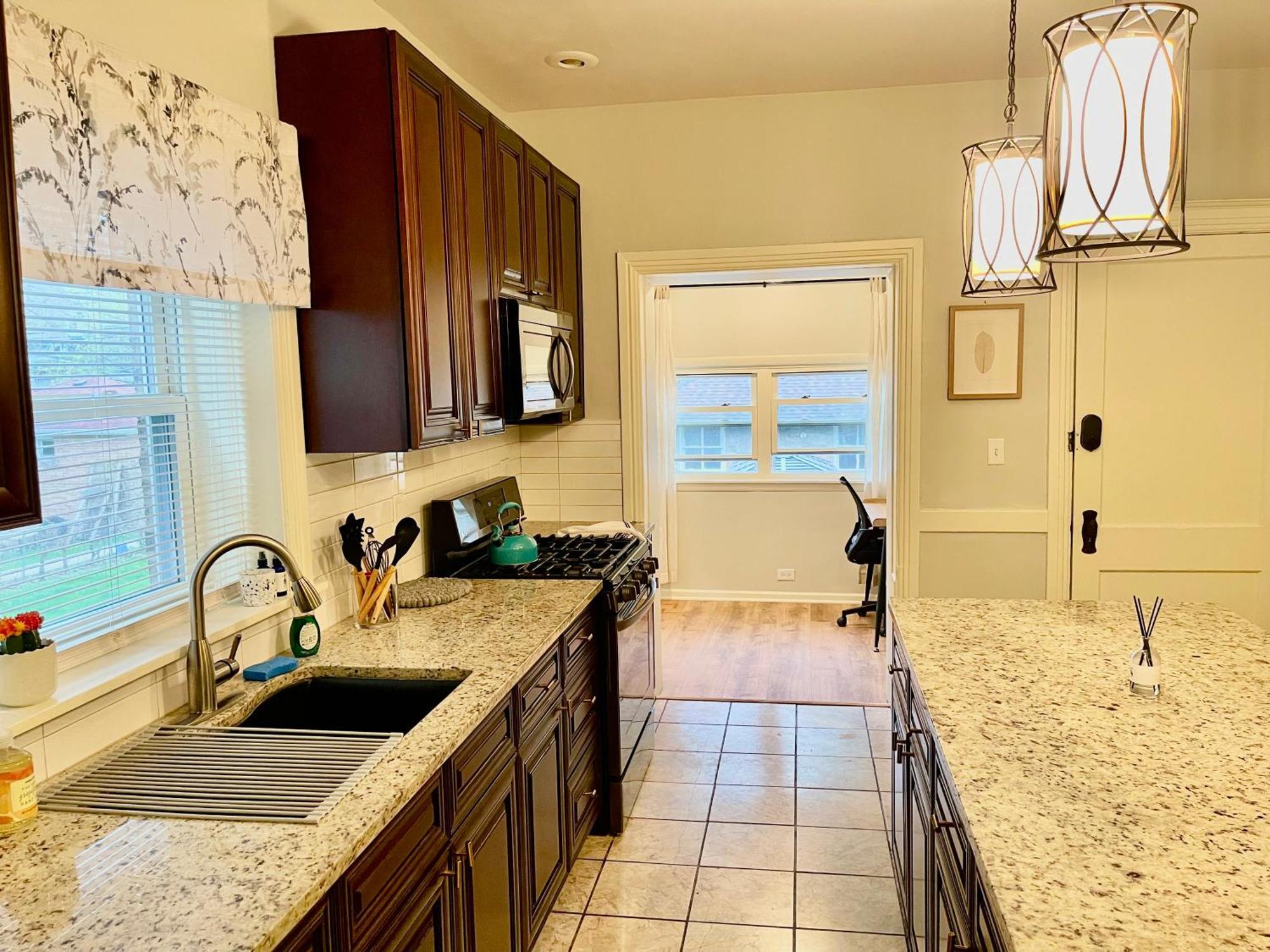 Lovely Vintage Oak Park 3Bd 1Ba Perfectly Located Near Public Transit & Chicago المظهر الخارجي الصورة